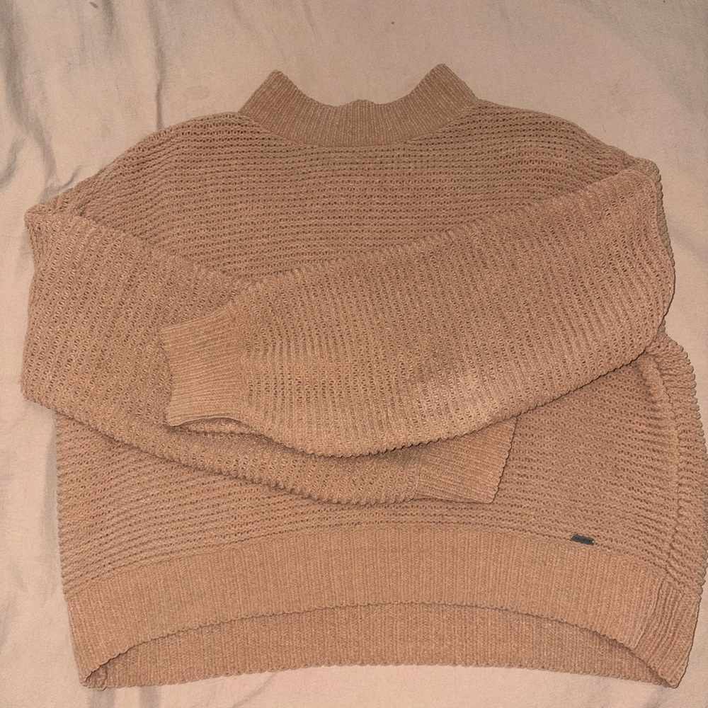 Hollister Cropped Cowl-Neck Knit Sweater in Beige